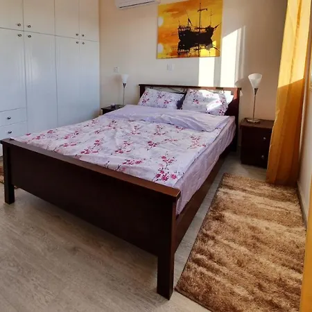Petras Cozy Nest, 1-bedroom Apt., Paphos-universal Apartament *